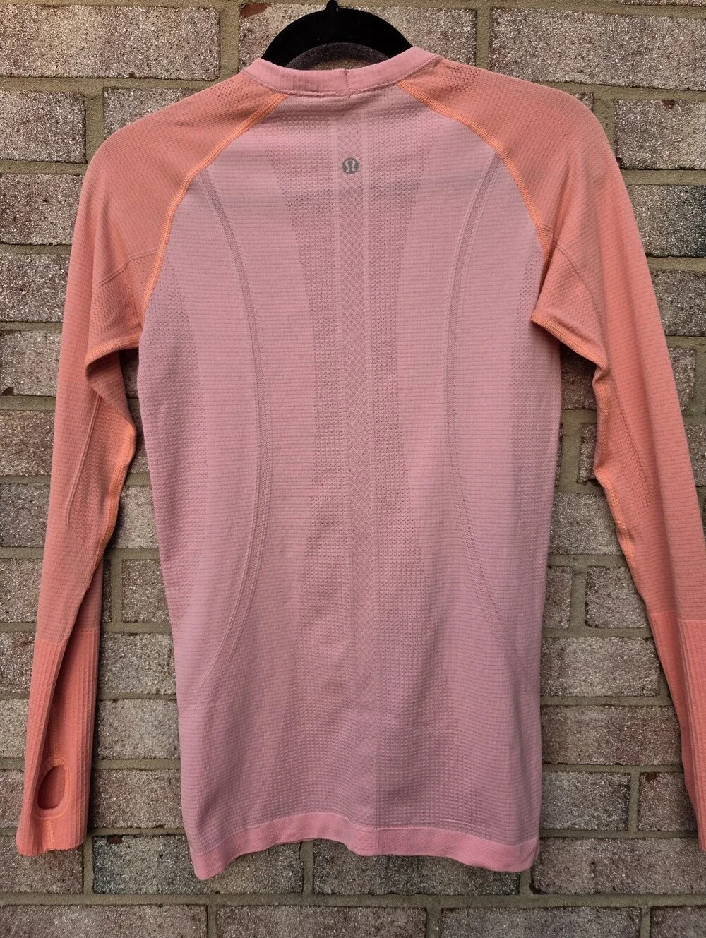 Lululemon Swiftly Tech Long Sleeve Crew Two-Tone Pink/Coral Size 6